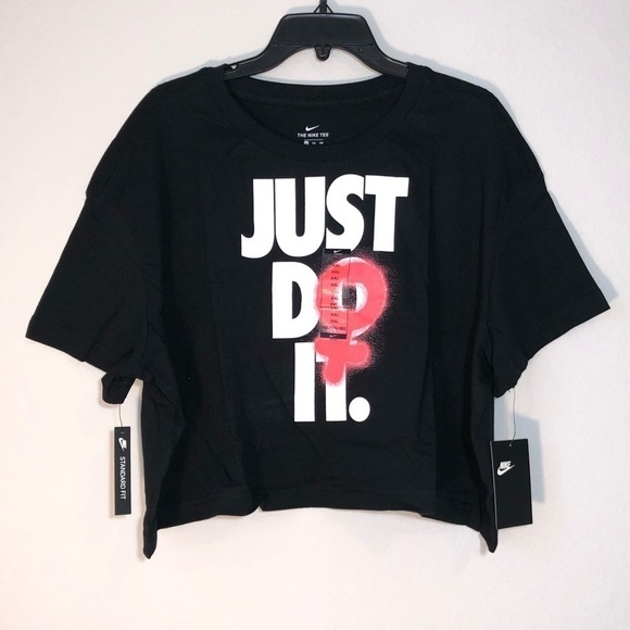 NWT Nike Sportswear Women's Feminism Black Rebel Cropped T-Shirt size XXL - Picture 4 of 10